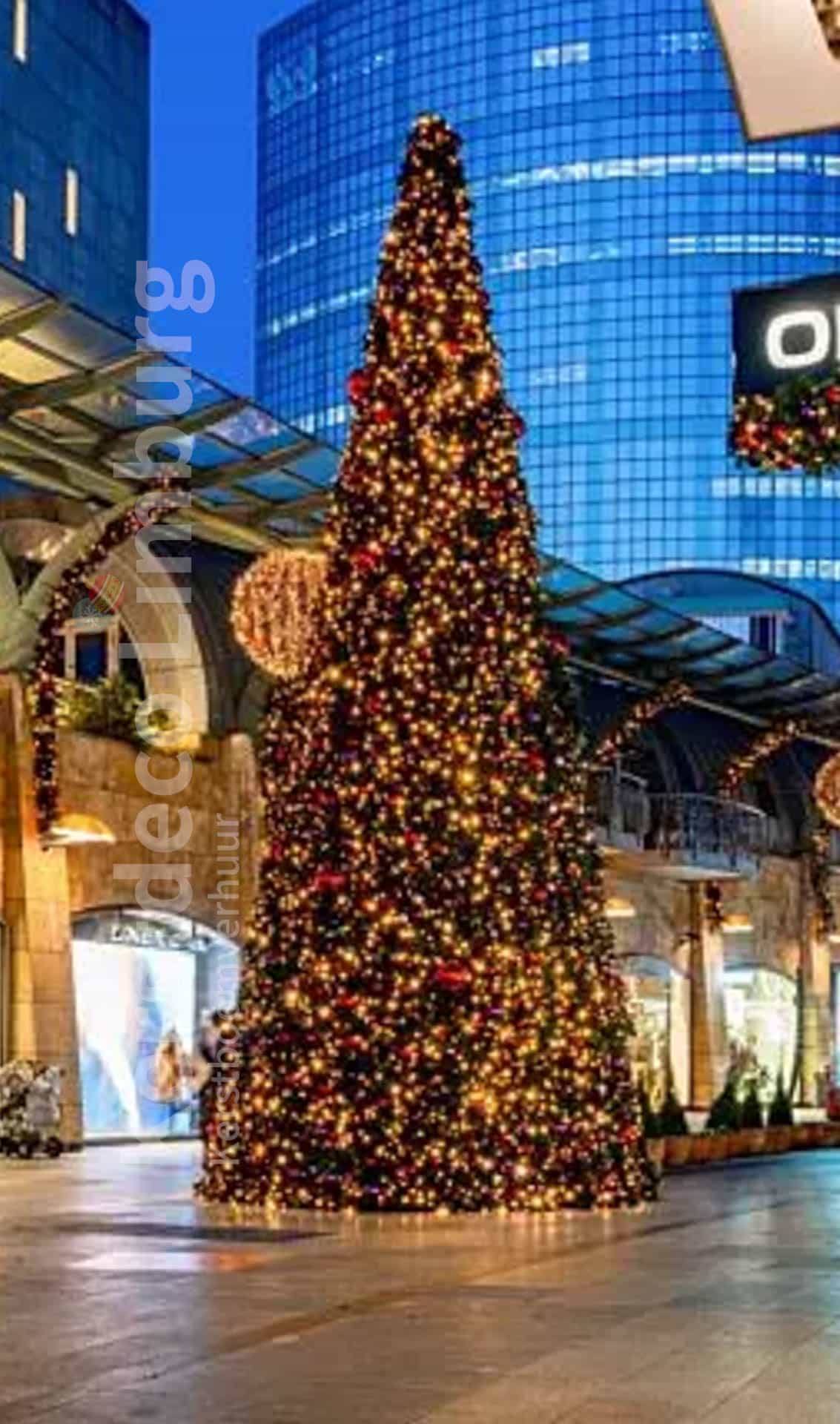 Grote kerstbomen (+ 400cm)